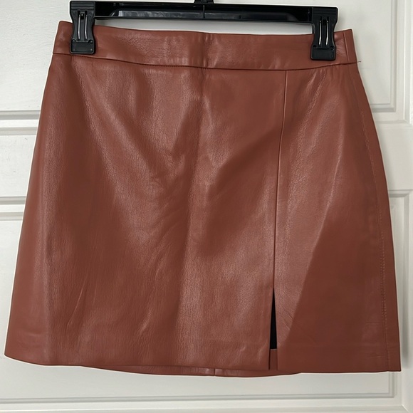 Aritzia patio skirt - Picture 1 of 1